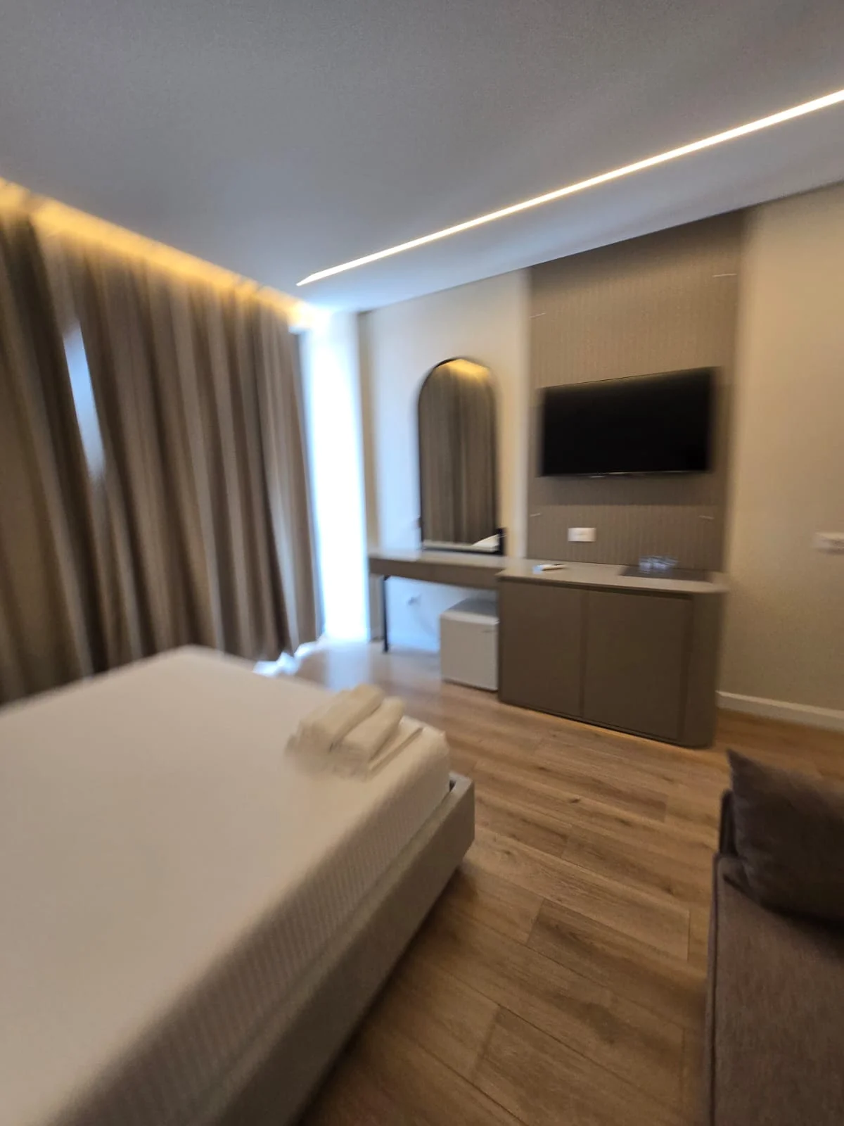 Double room extra bed (with balcony)